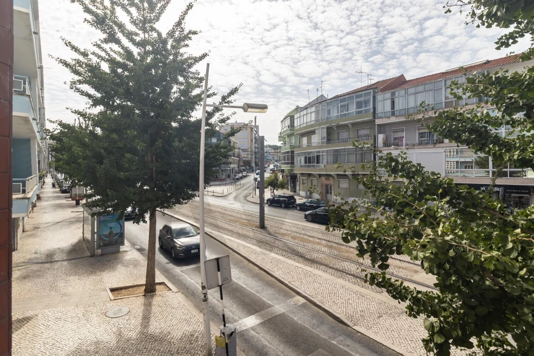 Apartamento T3 para Venda em Almada, Cova da Piedade, Pragal e Cacilhas Foto 43
