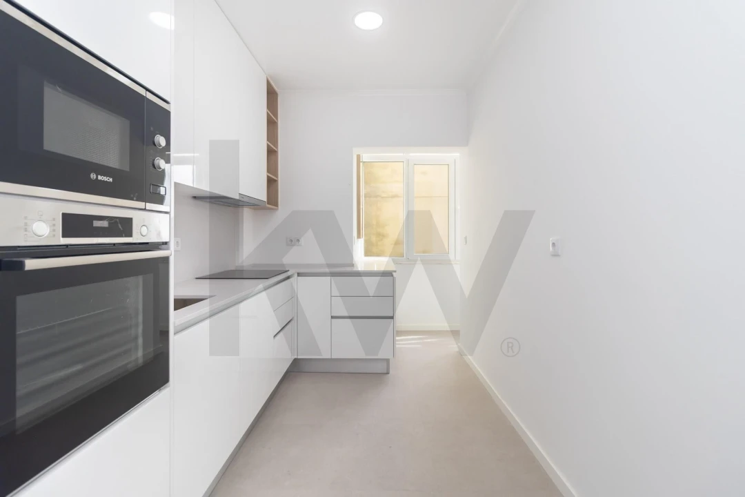 Apartamento T3 para Venda em Almada, Cova da Piedade, Pragal e Cacilhas Foto 13