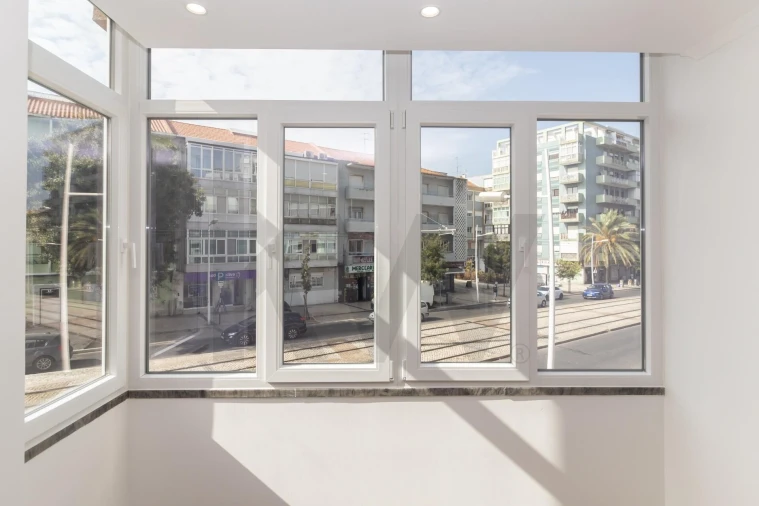 Apartamento T3 para Venda em Almada, Cova da Piedade, Pragal e Cacilhas Foto 10
