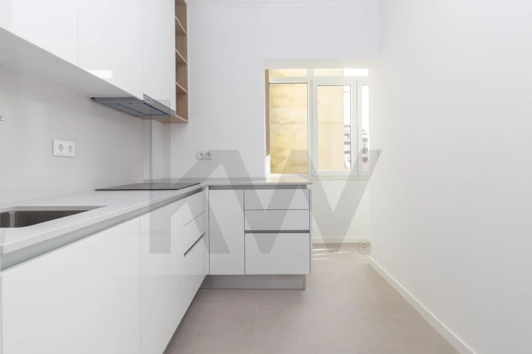 Apartamento T3 para Venda em Almada, Cova da Piedade, Pragal e Cacilhas Foto 15