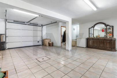 Moradia T3 para Venda em Lomar e Arcos