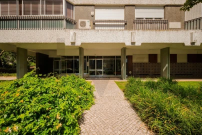 Apartamento T3 para Arrendamento em Algés, Linda-A-Velha e Cruz Quebrada-Dafundo