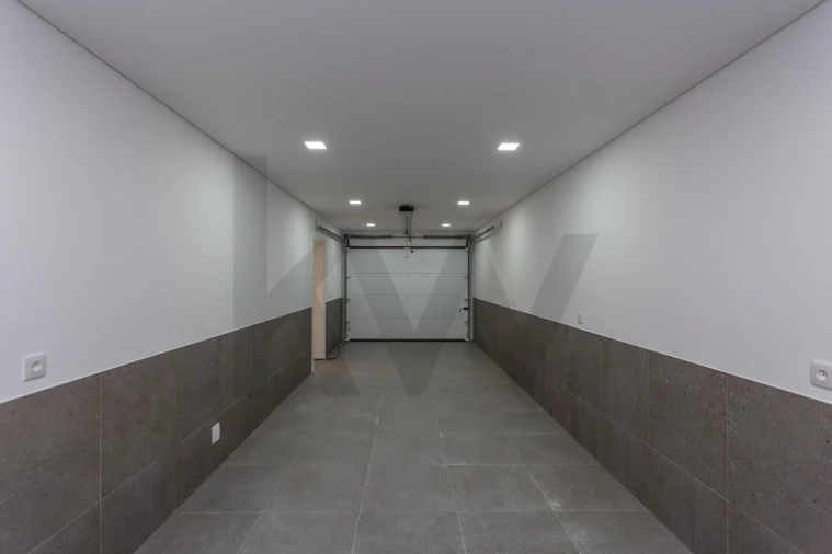 Moradia T4 para Venda em Loures Foto 79