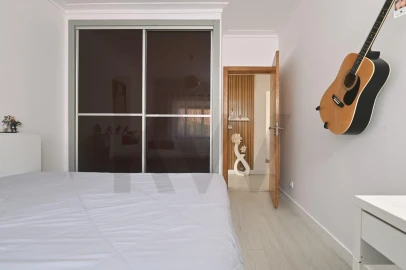 Moradia T5 para Venda em Porto Salvo