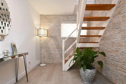 Moradia T5 para Venda em Porto Salvo