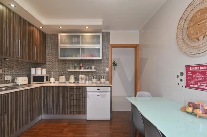 Moradia T5 para Venda em Porto Salvo