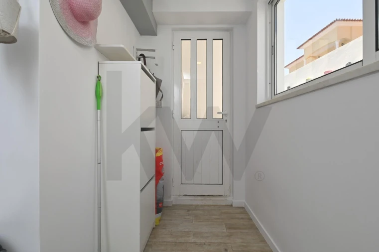 Moradia T5 para Venda em Porto Salvo Foto 6