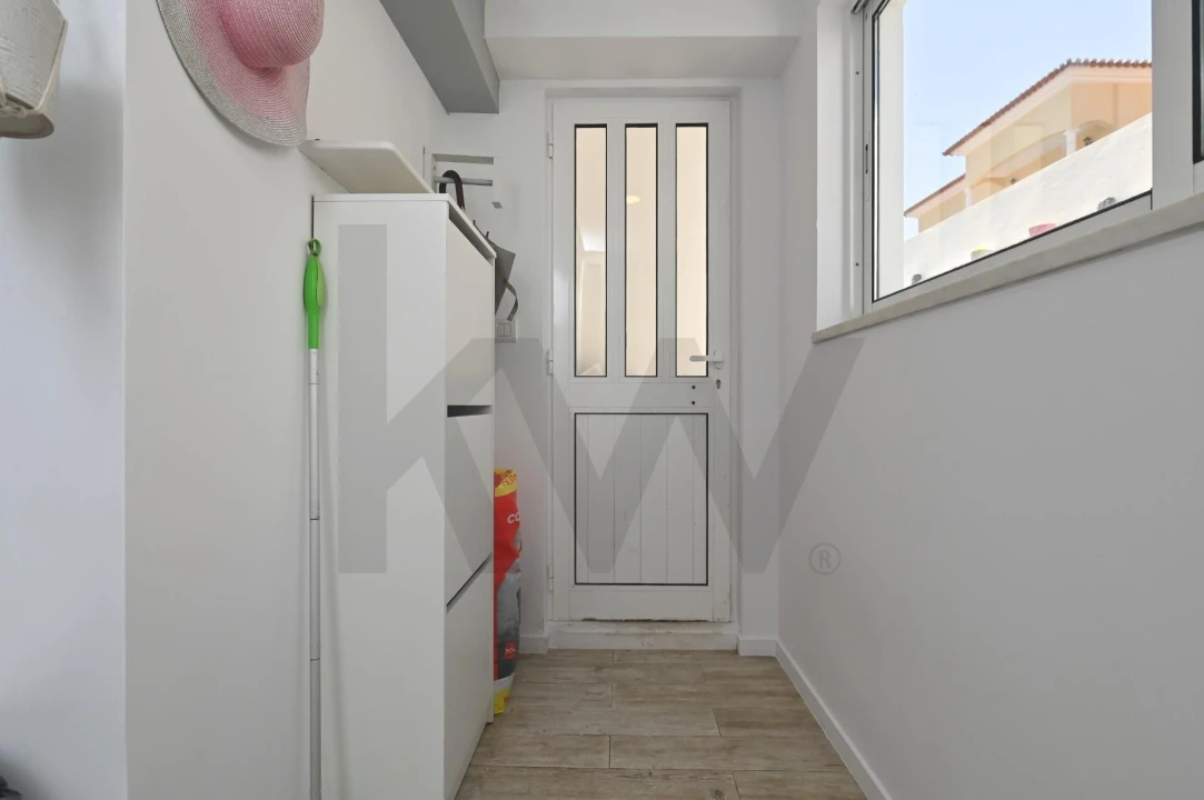 Moradia T5 para Venda em Porto Salvo Foto 6