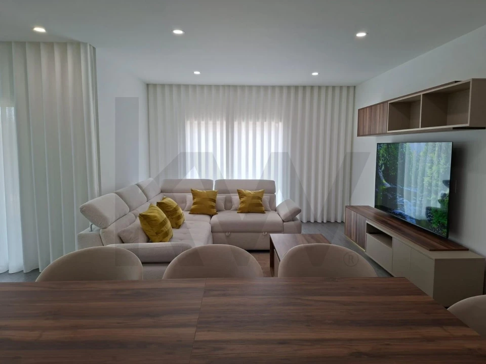 Apartamento T2 para Venda em Corroios Foto 2