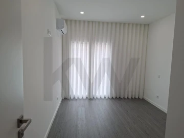Apartamento T2 para Venda em Corroios