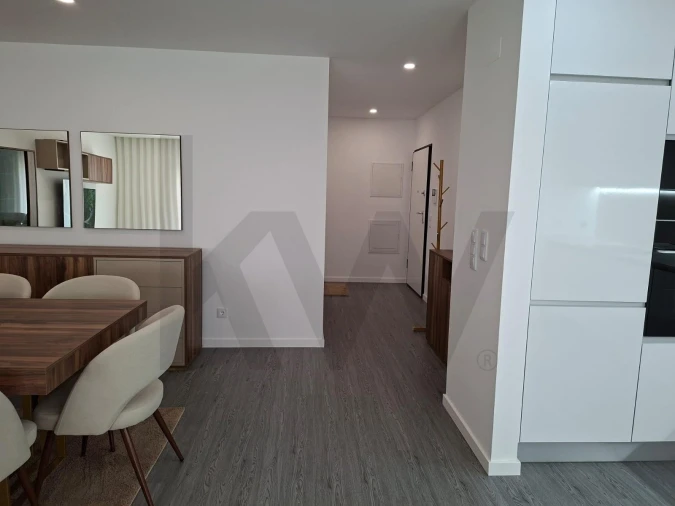 Apartamento T2 para Venda em Corroios Foto 5