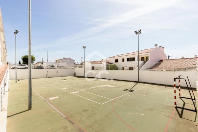 Apartamento T3 para Arrendamento em Malagueira e Horta das Figueiras