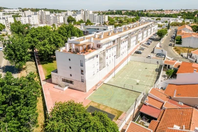 Apartamento T3 para Arrendamento em Malagueira e Horta das Figueiras