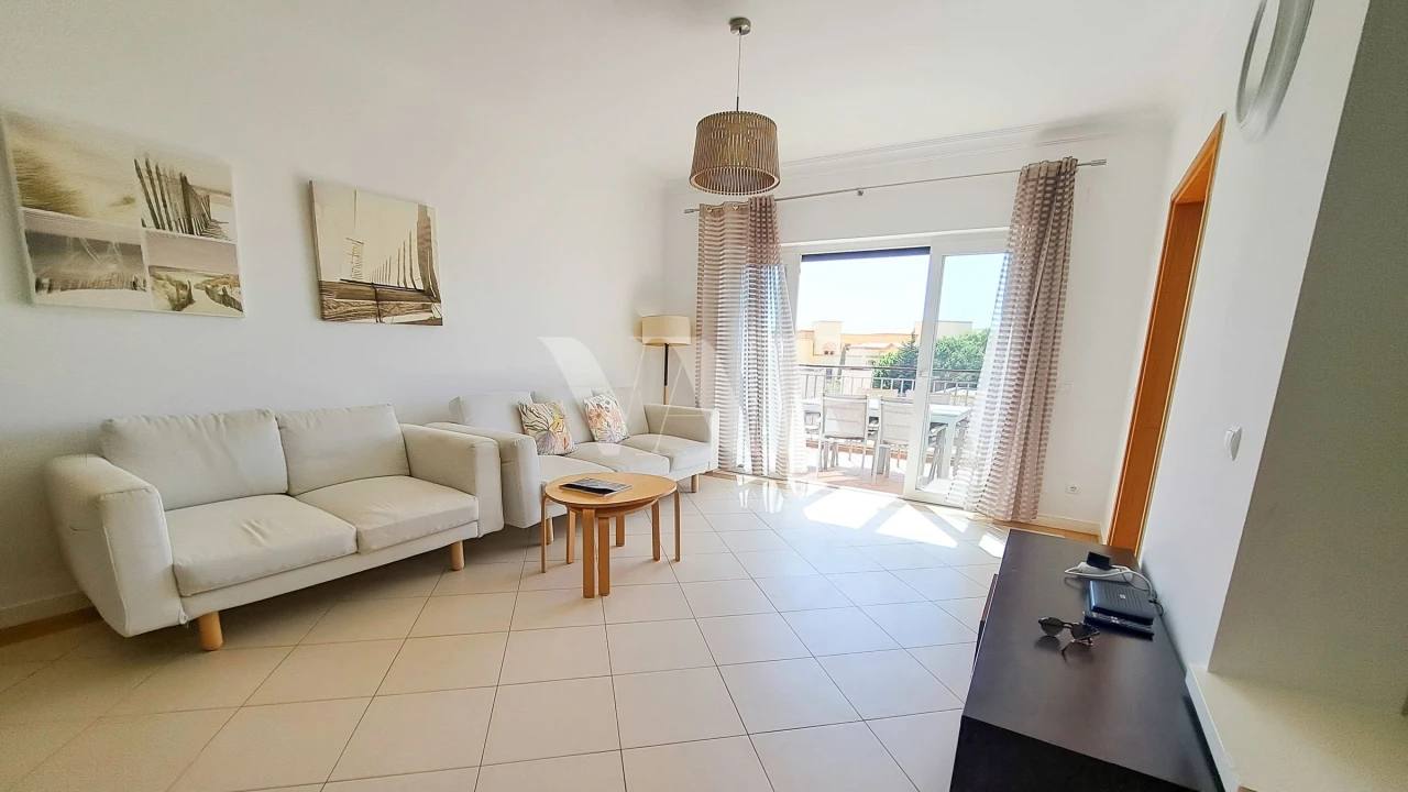 Apartamento T2 para Venda em Quarteira Foto 1
