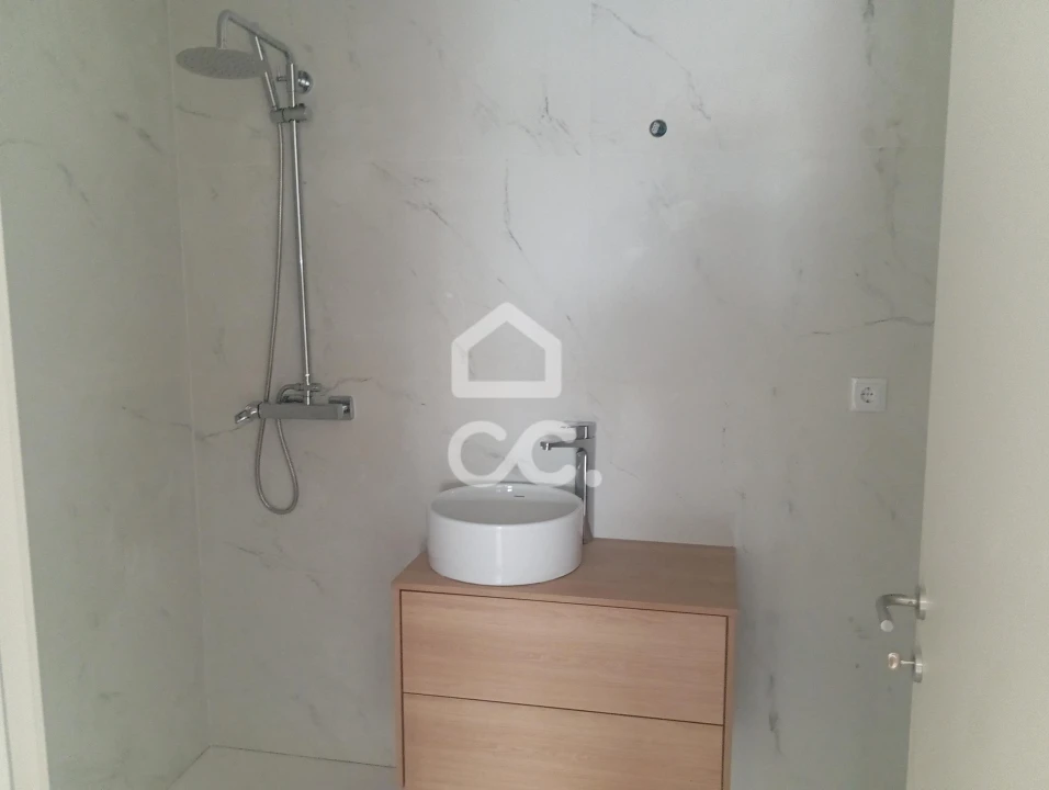 Apartamento T3 para Venda em Ermesinde Foto 23