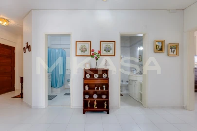 Apartamento T2 para Venda em Lagos (São Sebastião e Santa Maria)