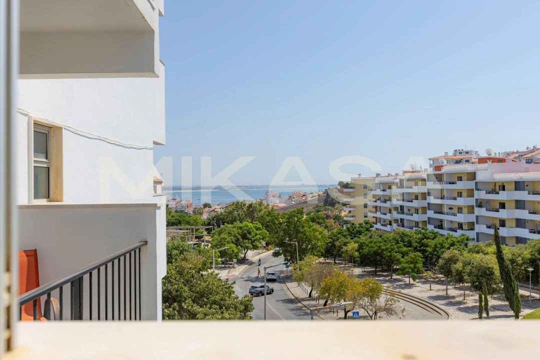 Apartamento T2 para Venda em Lagos (São Sebastião e Santa Maria) Foto 1