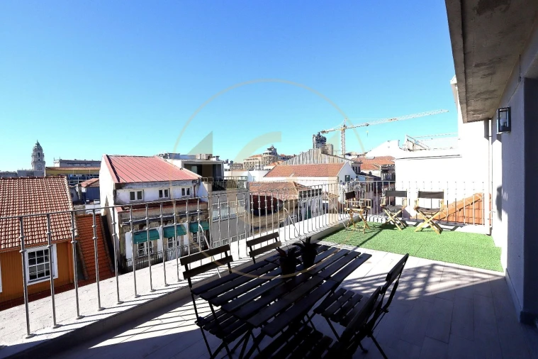 Apartamento T3 para Venda em Cedofeita, Santo Ildefonso, Sé, Miragaia, São Nicolau e Vitória Foto 24