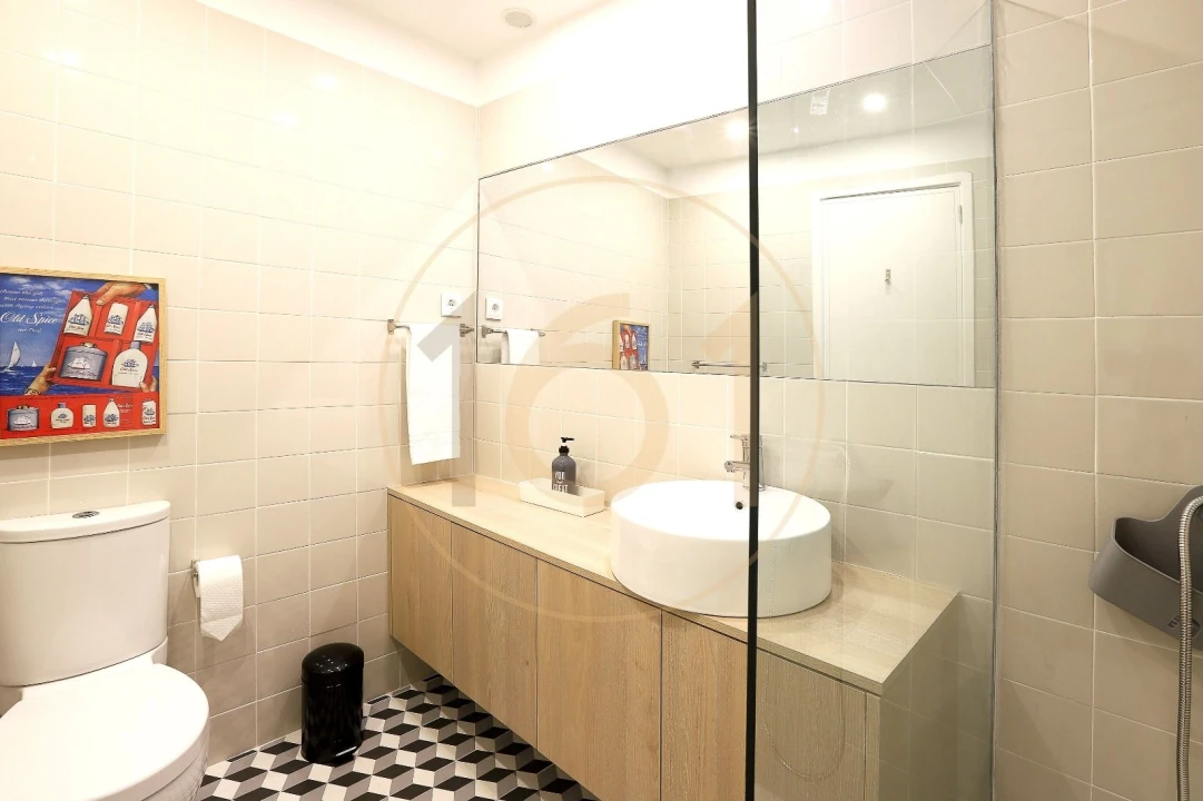 Apartamento T3 para Venda em Cedofeita, Santo Ildefonso, Sé, Miragaia, São Nicolau e Vitória Foto 8
