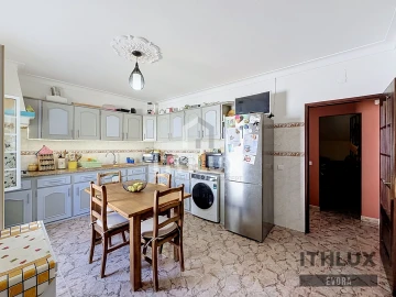 Moradia T3 para Venda em Montoito