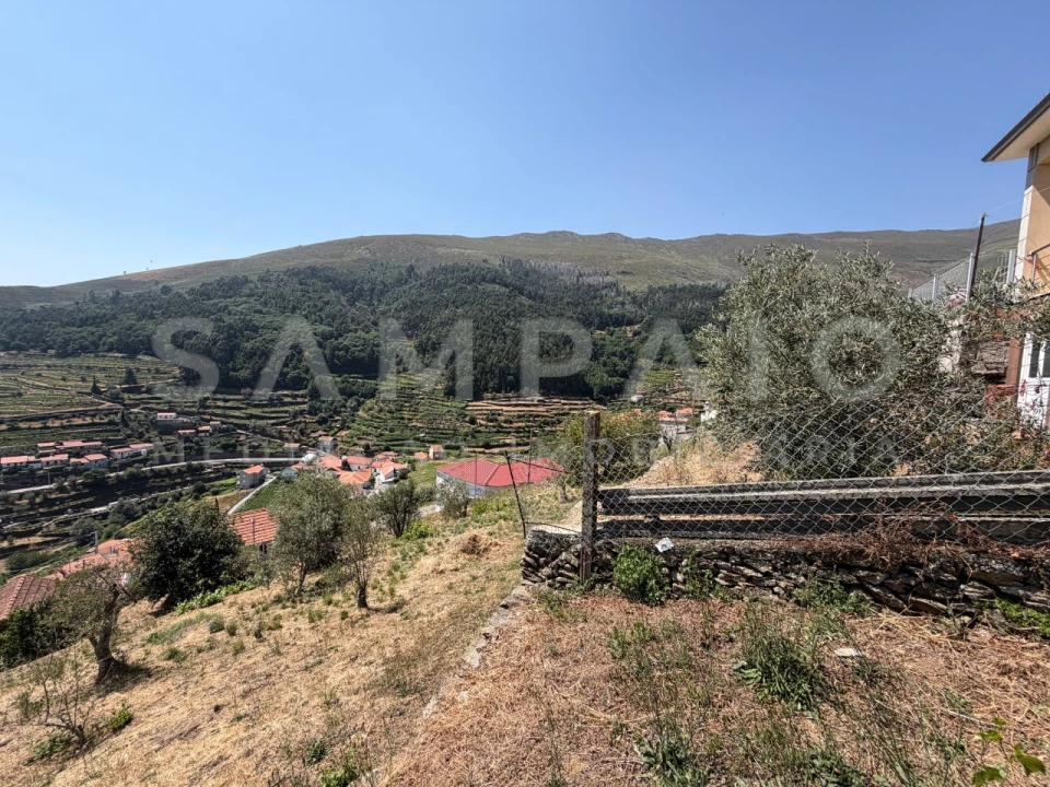 Terreno para Venda em Teixeira e Teixeiró Foto 16