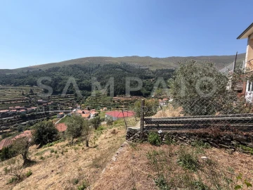 Terreno para Venda em Teixeira e Teixeiró