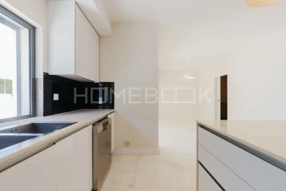 Moradia T4 para Venda em Agualva e Mira-Sintra
