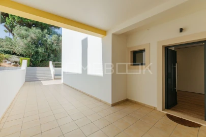 Moradia T4 para Venda em Agualva e Mira-Sintra