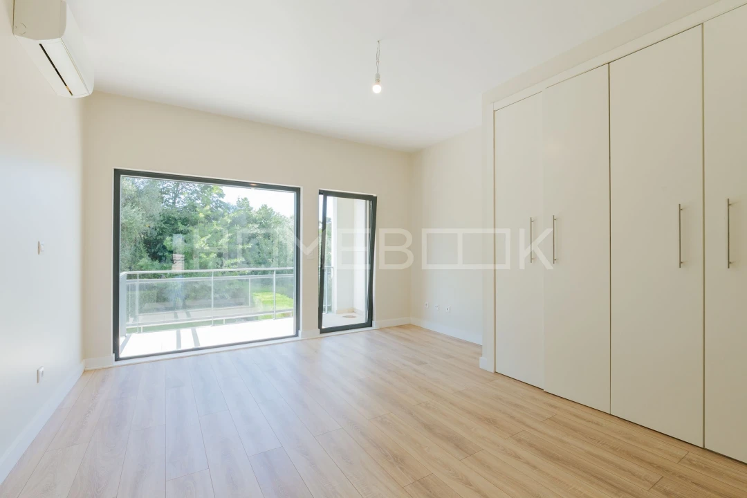 Moradia T4 para Venda em Agualva e Mira-Sintra Foto 46