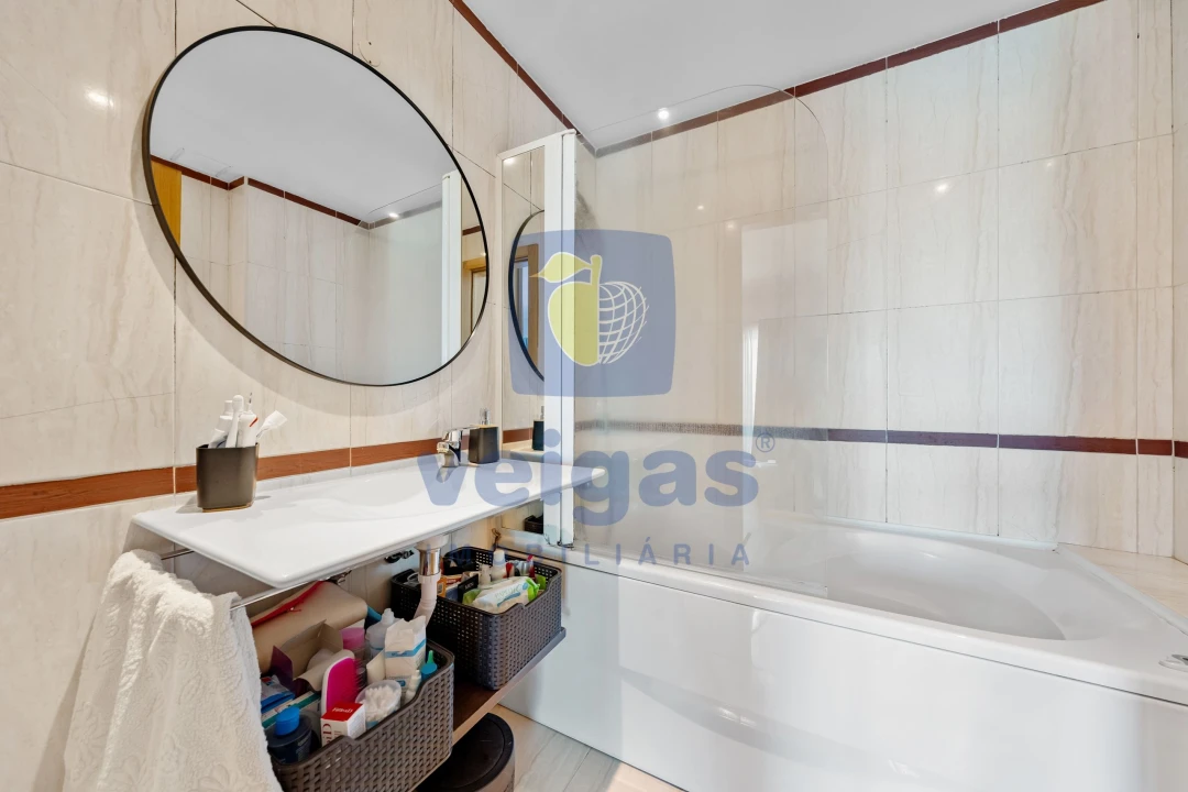 Moradia T4 para Venda em Alhos Vedros Foto 21