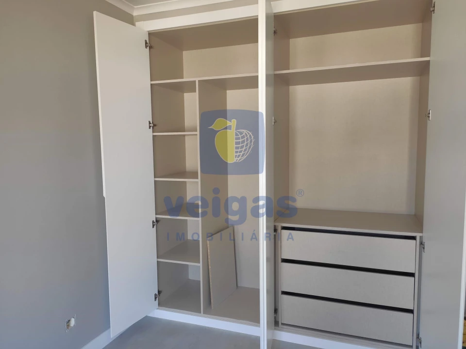 Apartamento T3 para Arrendamento em Caldas da Rainha - Santo Onofre e Serra do Bouro Foto 6