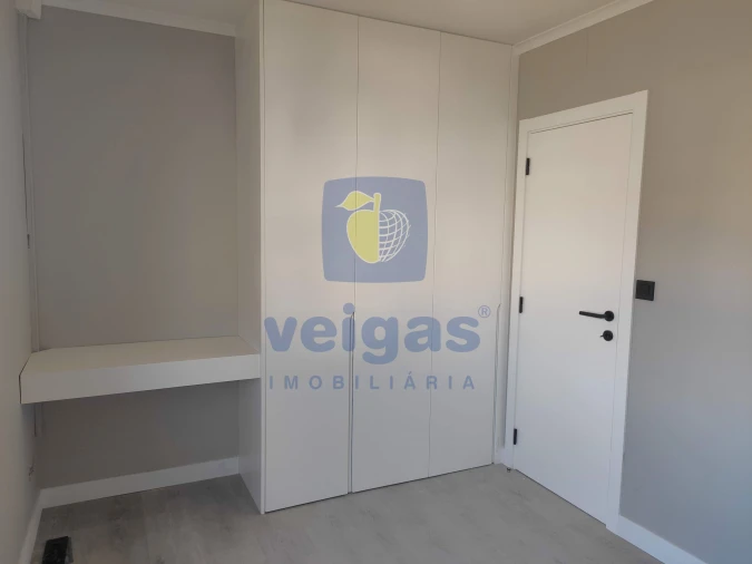 Apartamento T3 para Arrendamento em Caldas da Rainha - Santo Onofre e Serra do Bouro Foto 9