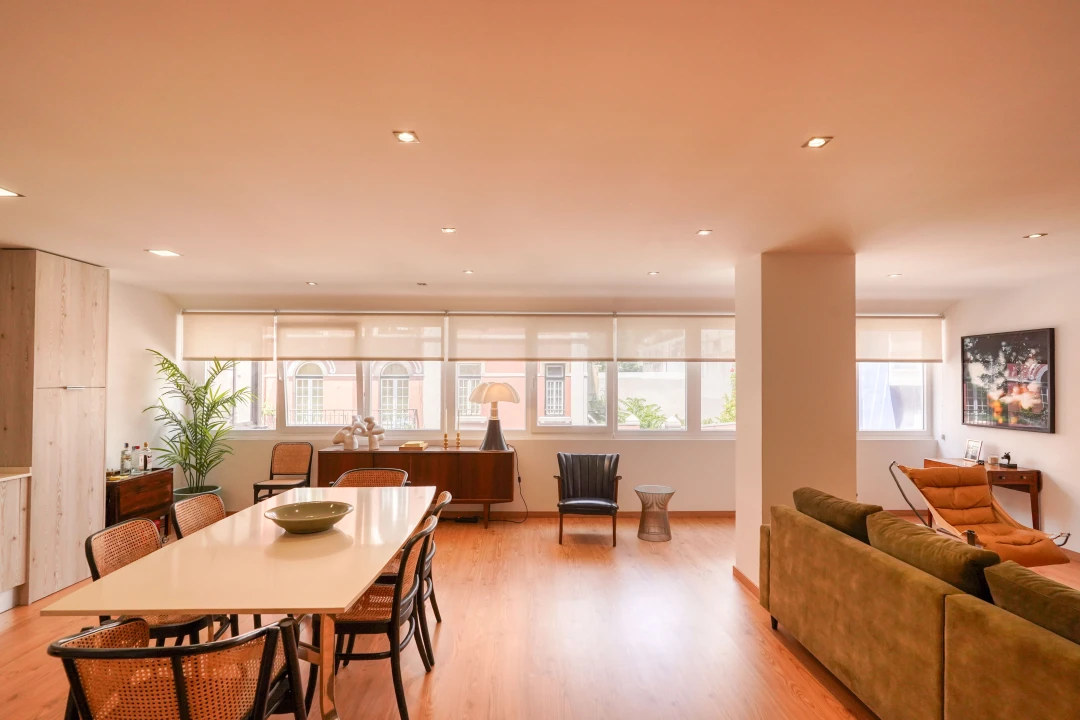 Apartamento T2 para Venda em Santo António Foto 26