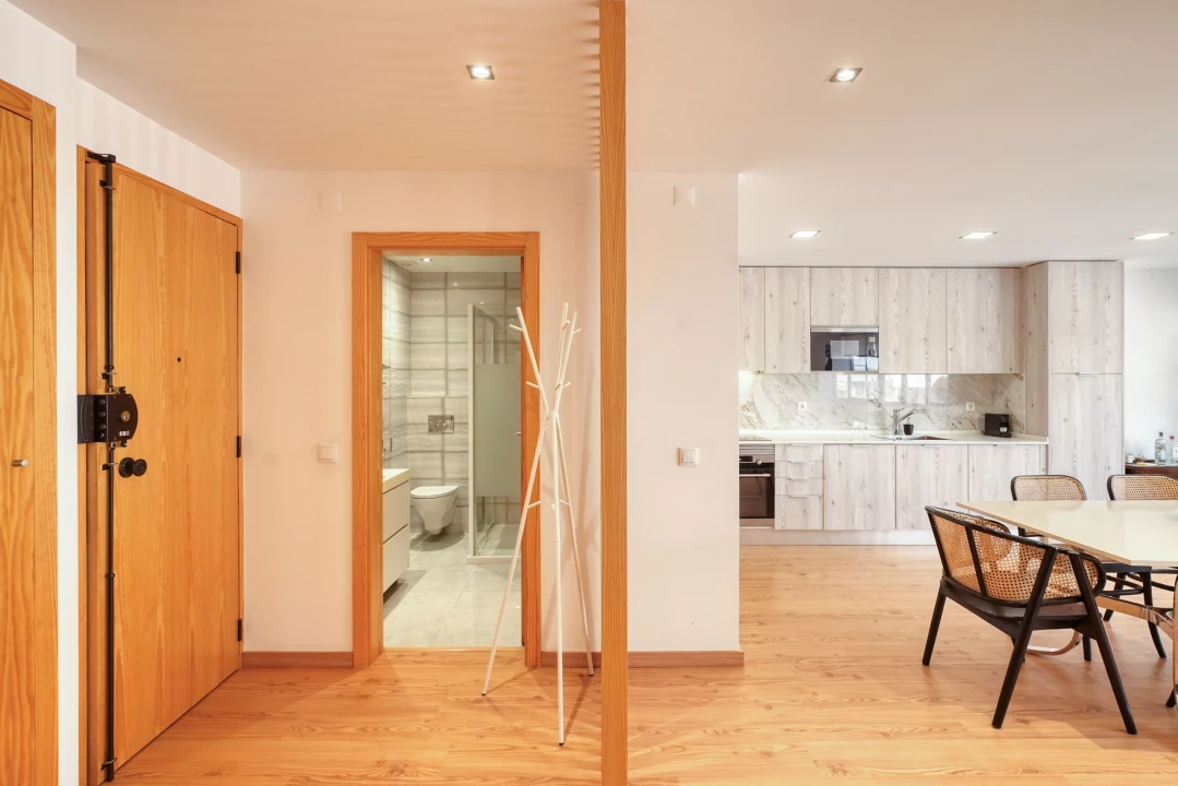 Apartamento T2 para Venda em Santo António Foto 7