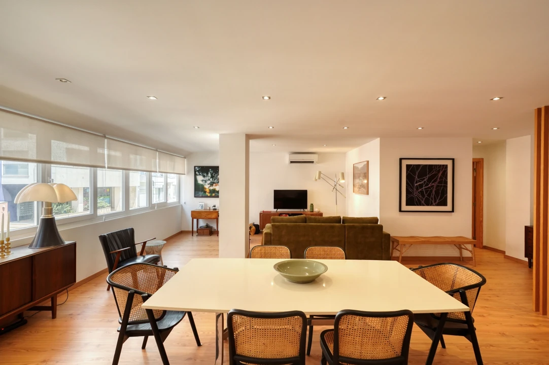 Apartamento T2 para Venda em Santo António Foto 13