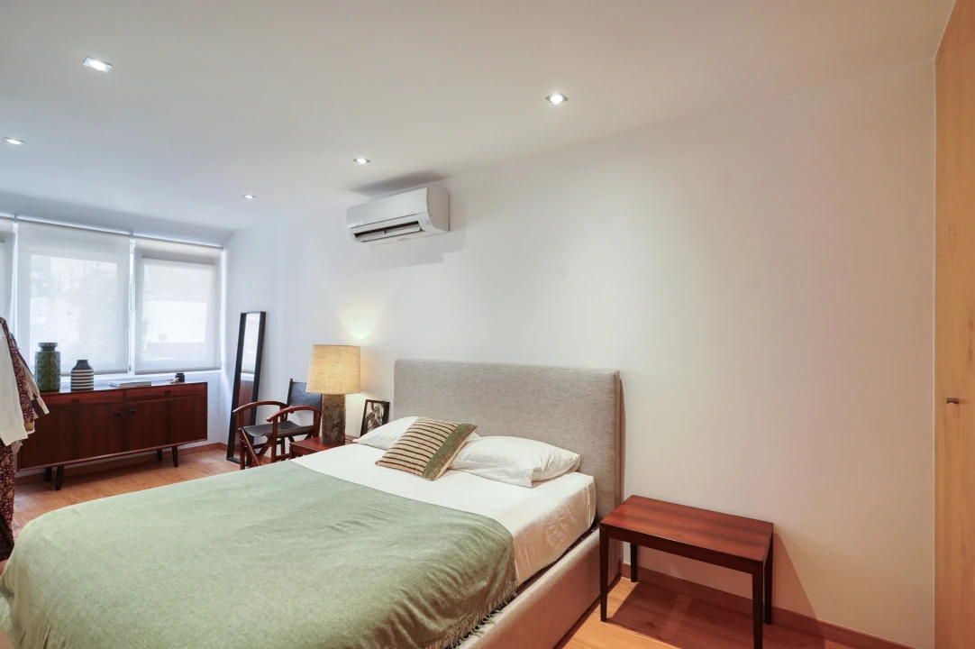 Apartamento T2 para Venda em Santo António Foto 16