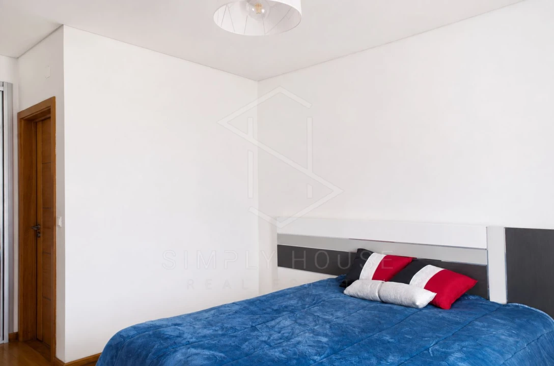 Apartamento T3 para Venda em Benedita Foto 24
