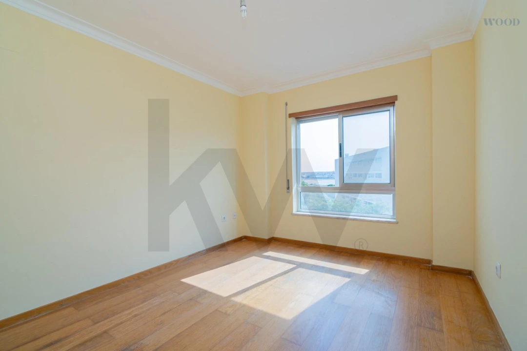 Apartamento T1 para Venda em Portimão Foto 14