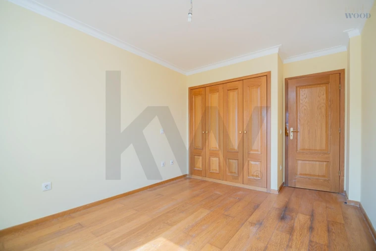 Apartamento T1 para Venda em Portimão Foto 17