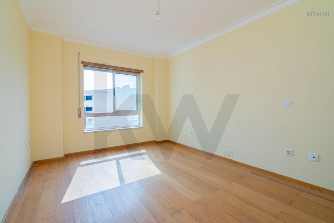 Apartamento T1 para Venda em Portimão Foto 15