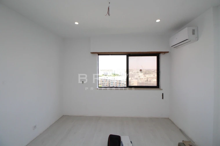 Apartamento T1 para Venda em Albufeira e Olhos de Água Foto 22