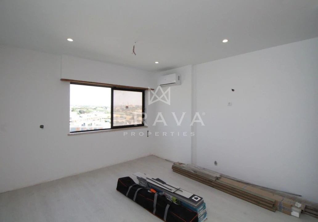 Apartamento T1 para Venda em Albufeira e Olhos de Água Foto 19