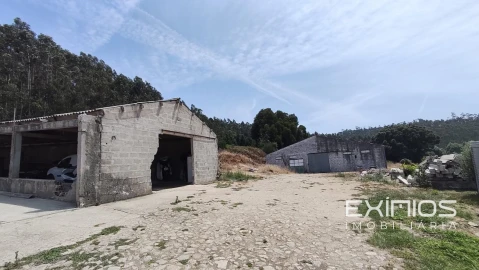 Armazém para Venda em Vila do Conde