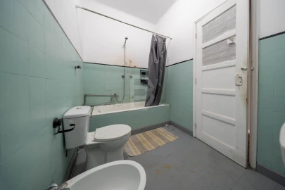 Apartamento T3 para Venda em Marvila, Ribeira Santarém, São Salvador, São Nicolau