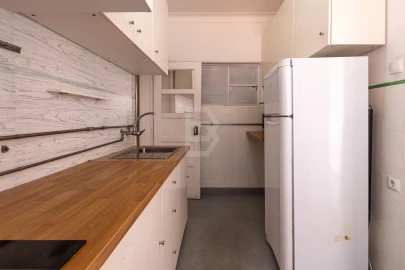 Apartamento T3 para Venda em Marvila, Ribeira Santarém, São Salvador, São Nicolau