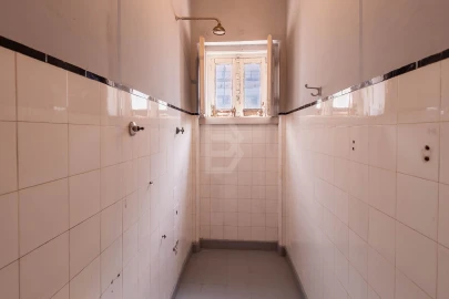 Apartamento T3 para Venda em Marvila, Ribeira Santarém, São Salvador, São Nicolau