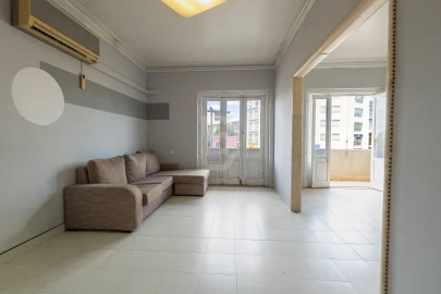 Apartamento T3 para Venda em Marvila, Ribeira Santarém, São Salvador, São Nicolau