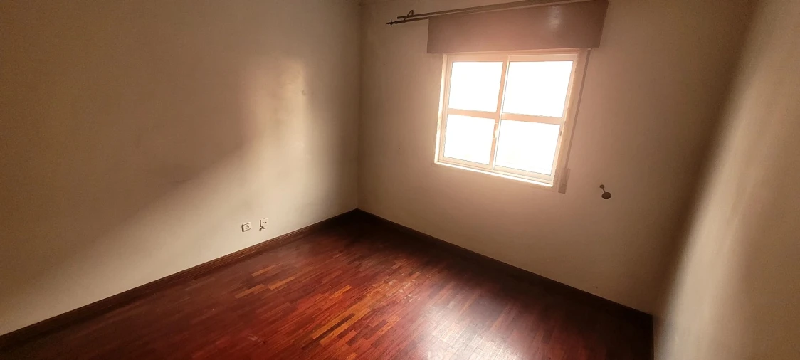 Apartamento T2 para Venda em Algueirão-Mem Martins Foto 10