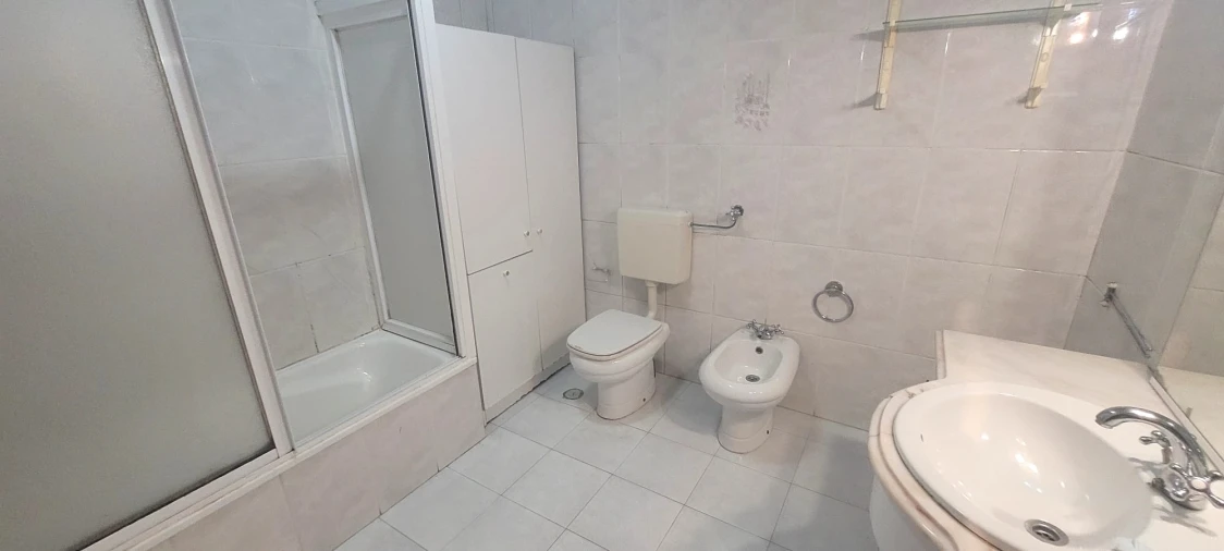 Apartamento T2 para Venda em Algueirão-Mem Martins Foto 24