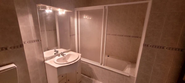 Apartamento T2 para Venda em Agualva e Mira-Sintra